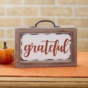 Grateful Wooden Sign with Handle - Brown and White